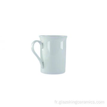 Recommander fortement la tasse en céramique blanche